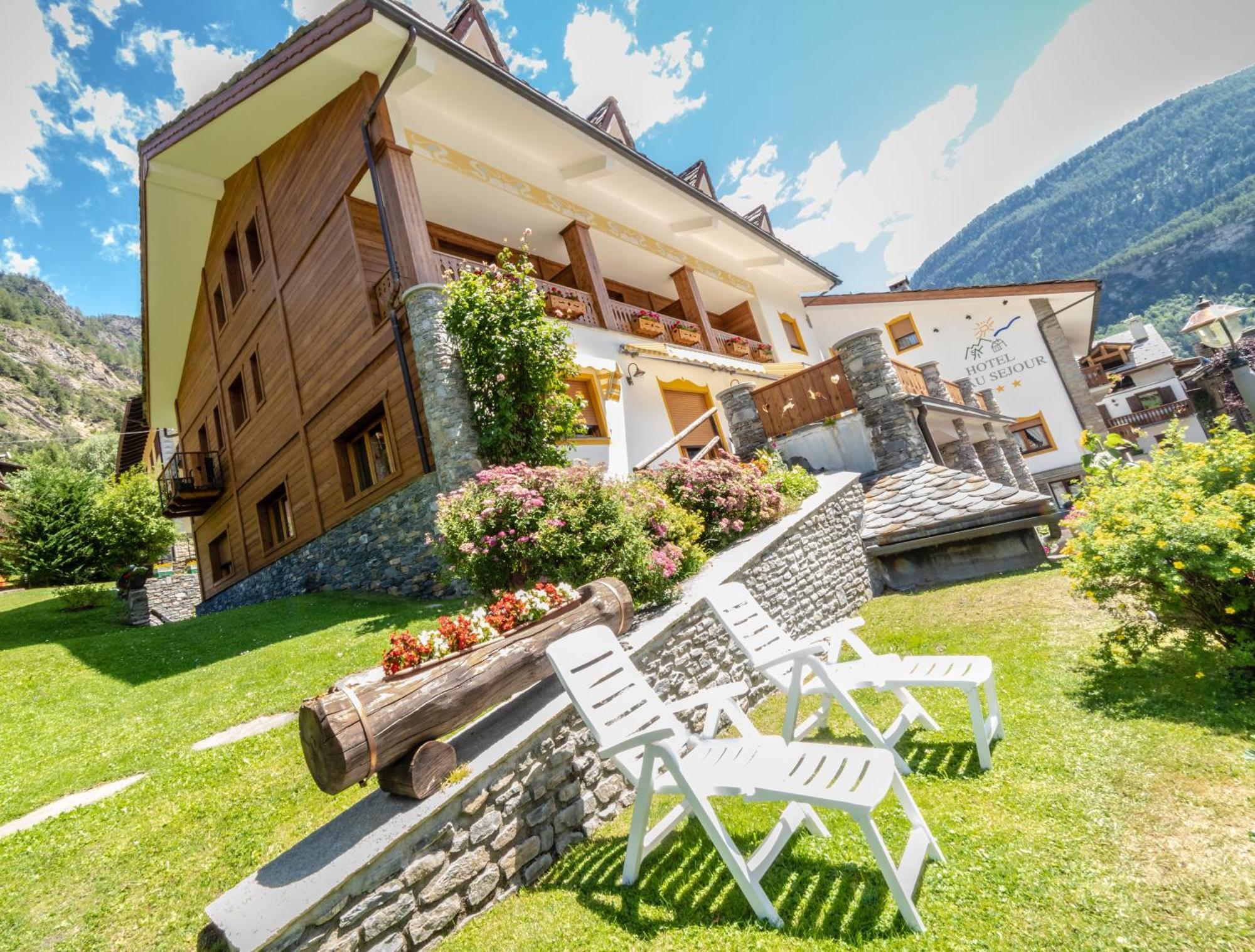 Hotel Beau Sejour Pre-Saint-Didier Exterior photo