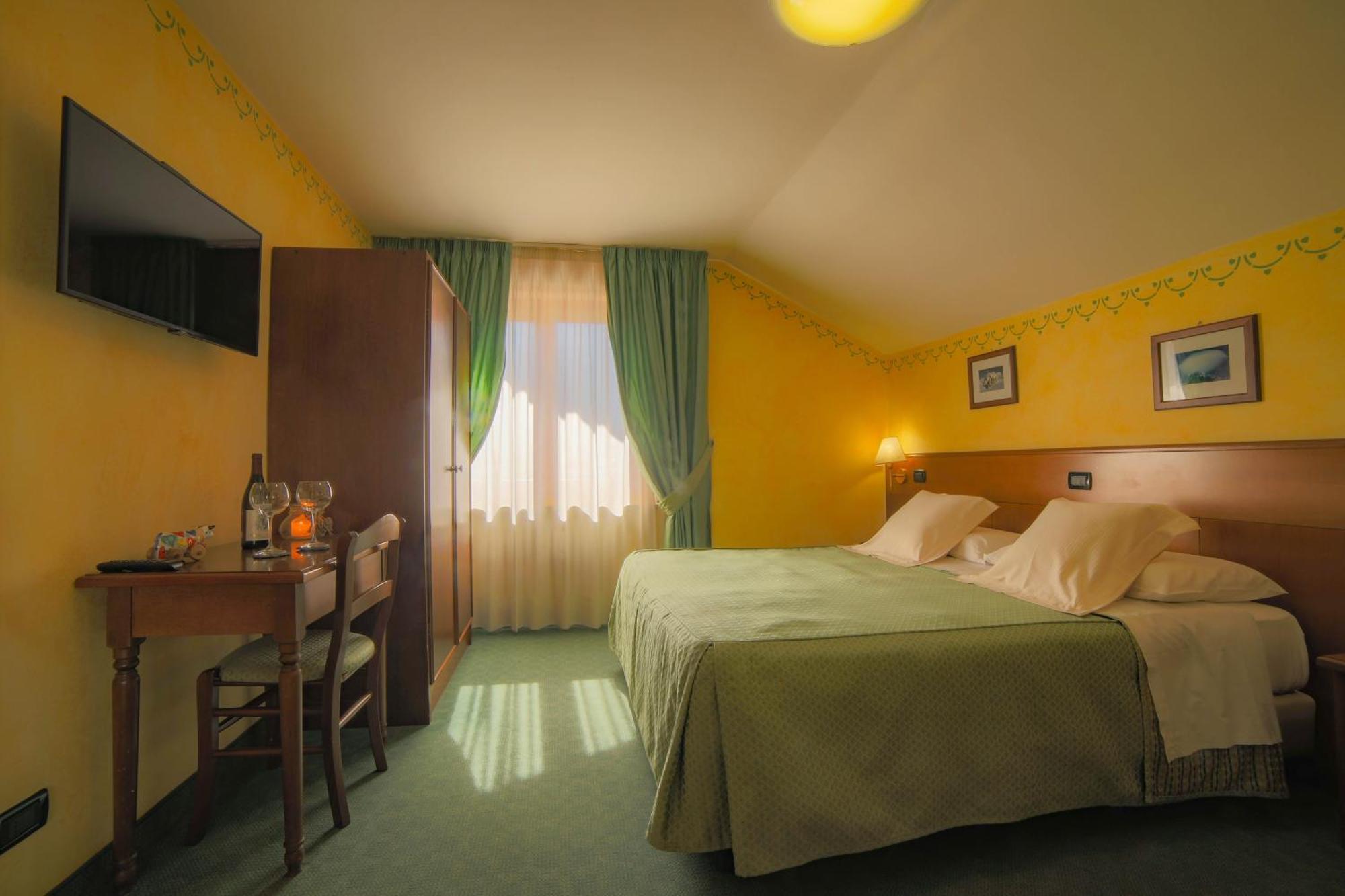 Hotel Beau Sejour Pre-Saint-Didier Exterior photo